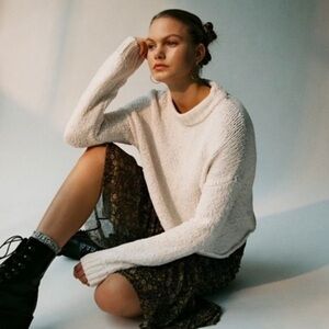 Urban Outfitters | UO Milo Chenille Mock Neck Sweater